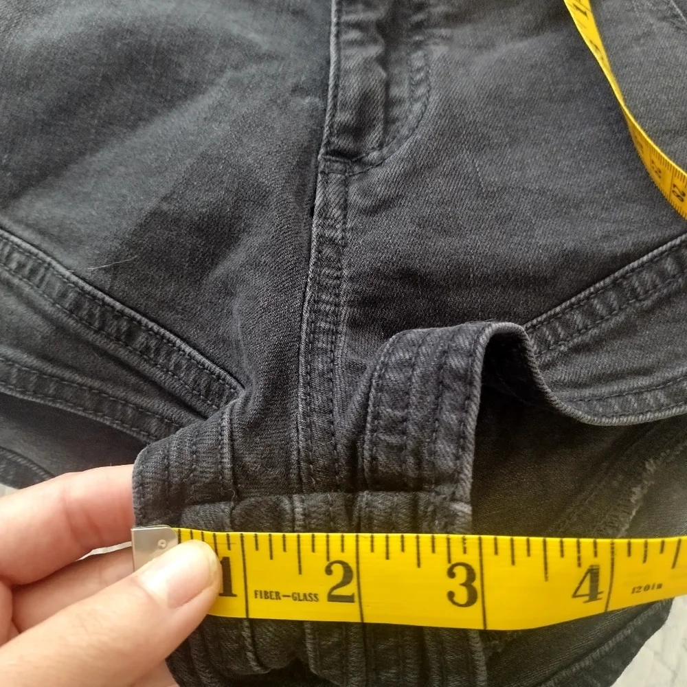Anthropologie Pilcro Micro Black Denim Shorts Sz 28